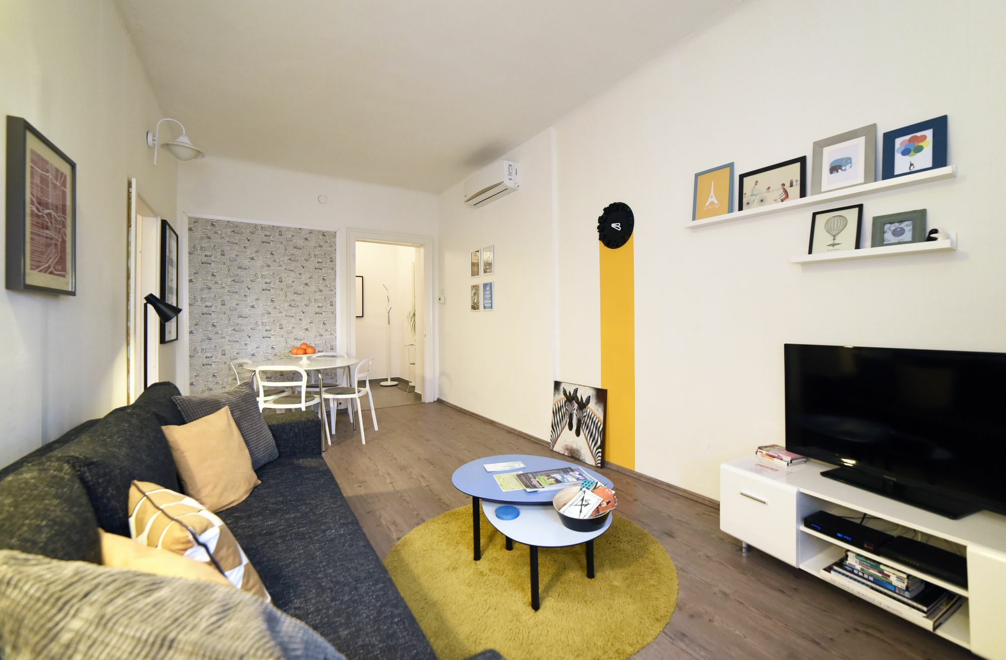 Block Apartment Zagreb Buitenkant foto
